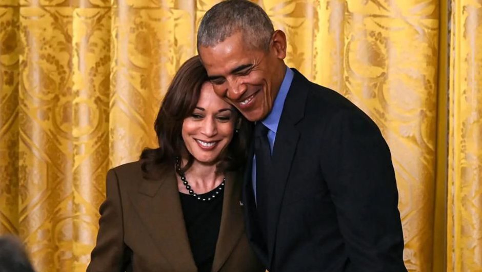 La amistad de Kamala Harris y Barack Obama se remonta al 2004, cuando le ayudó a recaudar fondos para su candidatura. Foto: REUTERS | Leah Millis