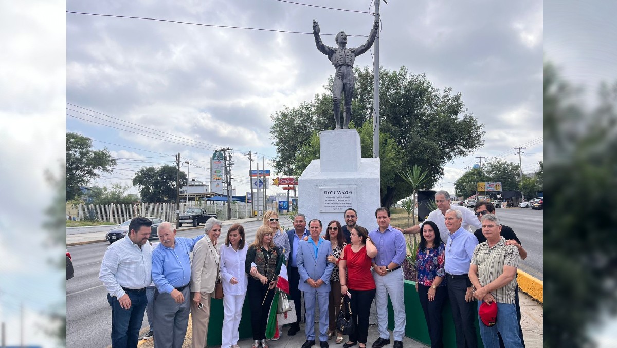 La alcaldesa de Guadalupe, Cristina Díaz le dedicó unas palabras al maestro Eloy Cavazos. Foto: Susana Paredes