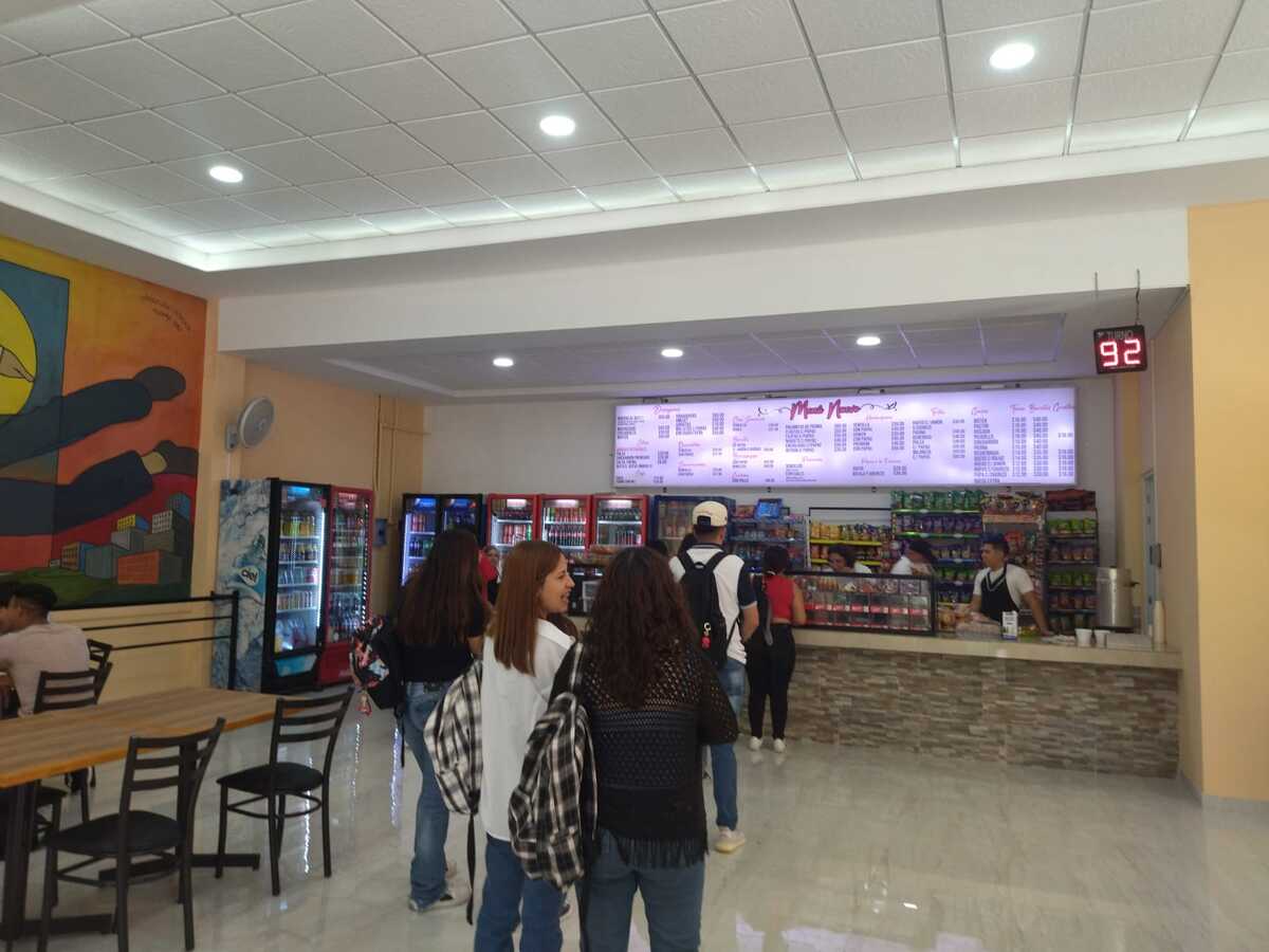 Cafeteria del Tec Saltillo tras remodelación . | Especial