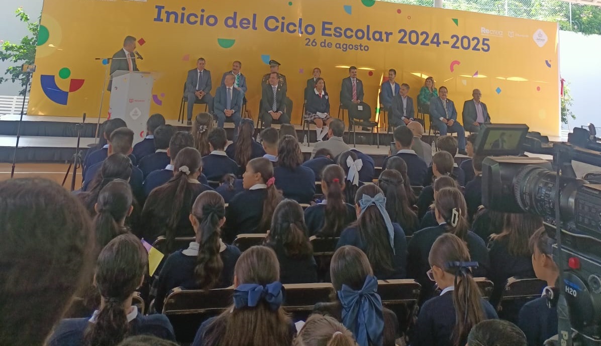 Inicio del ciclo escolar en Jalisco. (Josefina Ruíz)