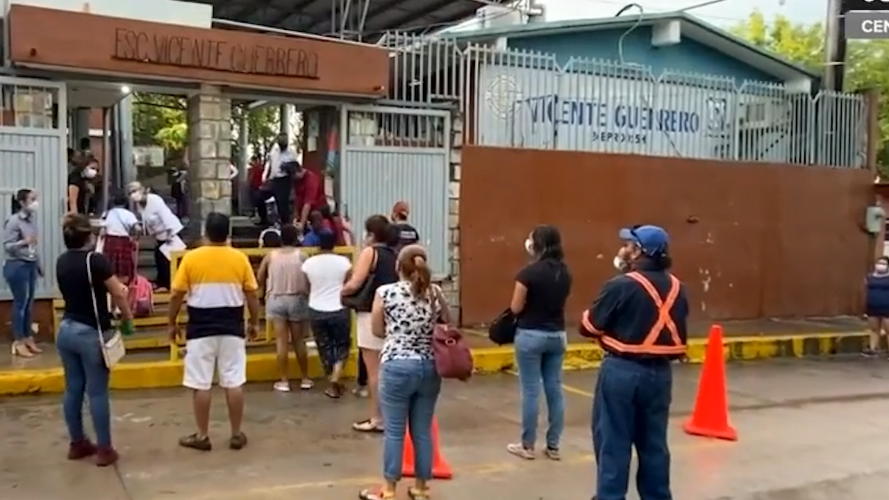 Más de 562 mil alumnos de educación básica regresan a clases en San Luis Potosí