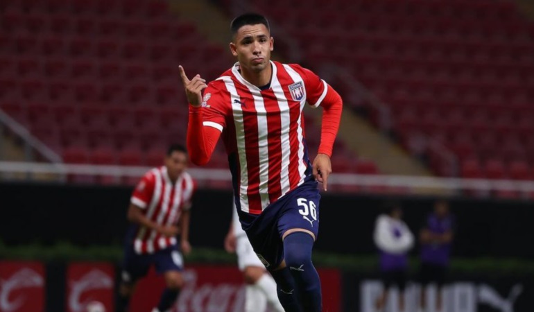 El canterano Benjamín Sánchez sufrió la fractura. (Especial)