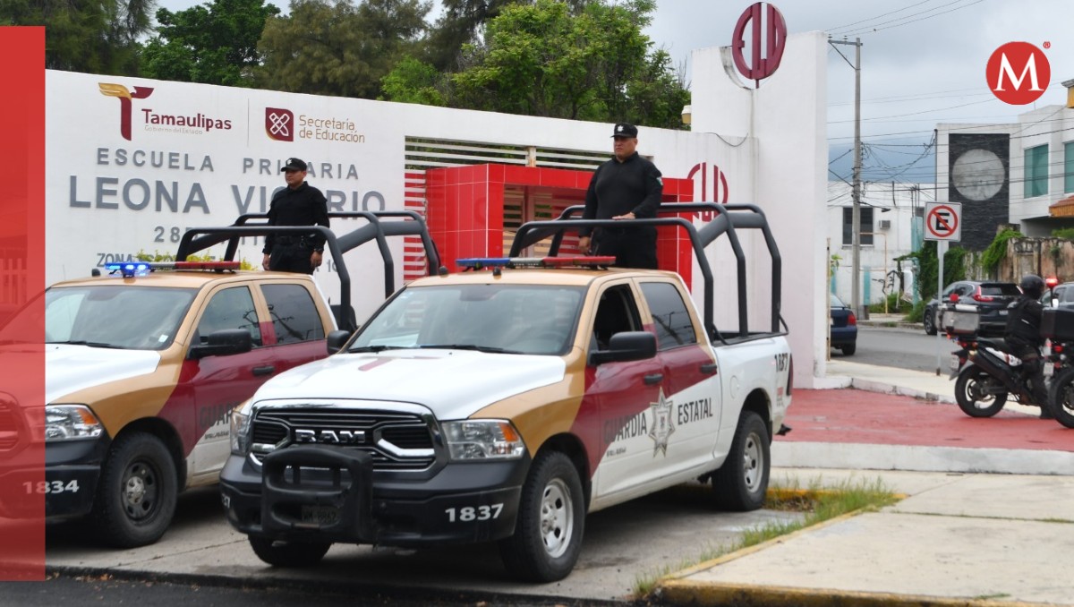 Elementos de la Guardia Estatal realizan Operativo Escuela Segura en Tamaulipas.