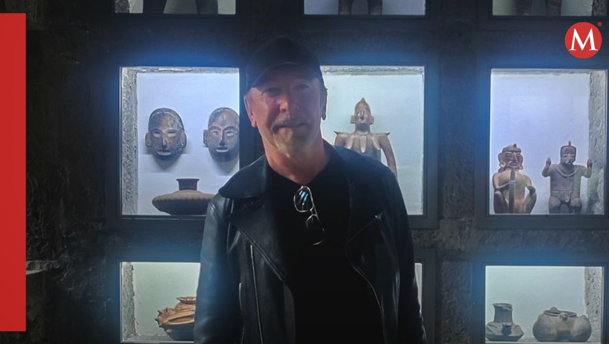 El guitarrista de U2 en el museo / Especial