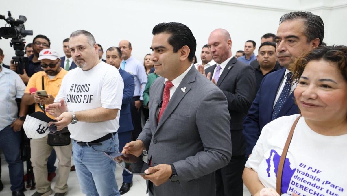 Magistrados escucharon las demandas de los empleados. (Cortesía)