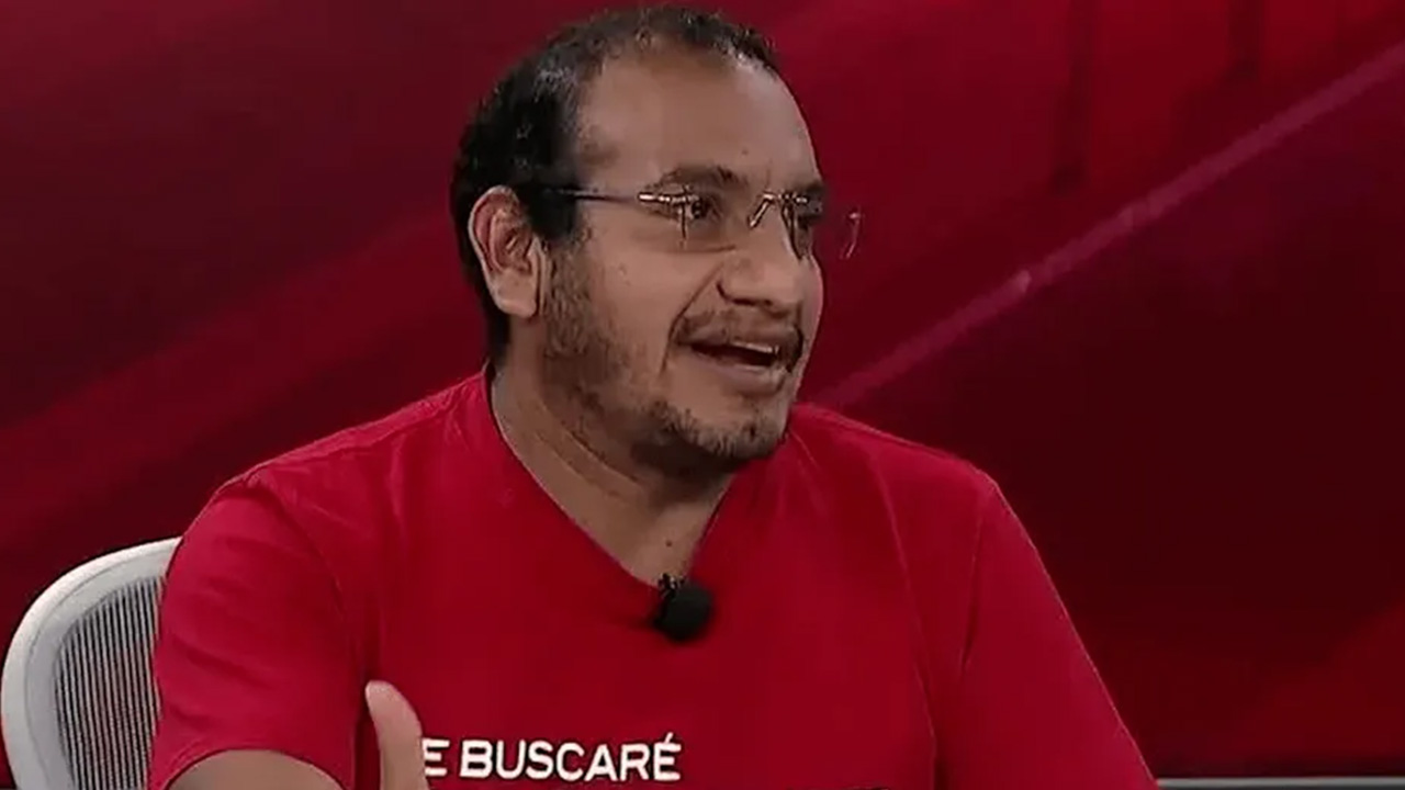 "Terminamos mal": Vidulfo Rosales sobre los diálogos de padres normalistas con López Obrador