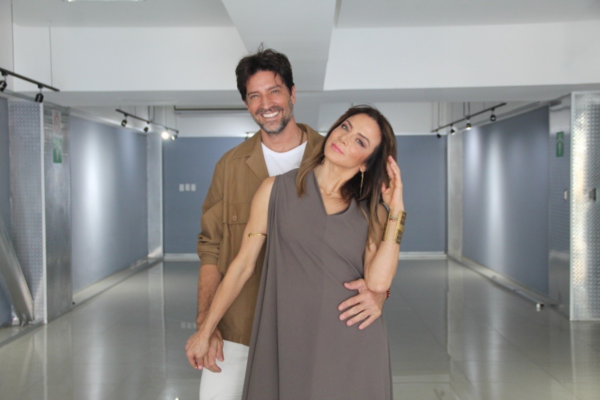 l  Silvia Navarro  y David Chocarro foreman la pareja protagonica.Foto Especial