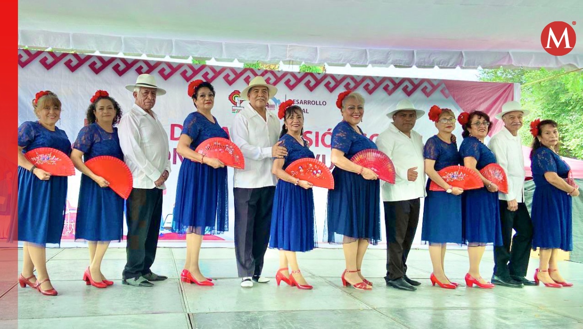El evento contó con la participación de  los grupos de adultos mayores “Amigos Danzoneros” y “Época de oro” (Especial)