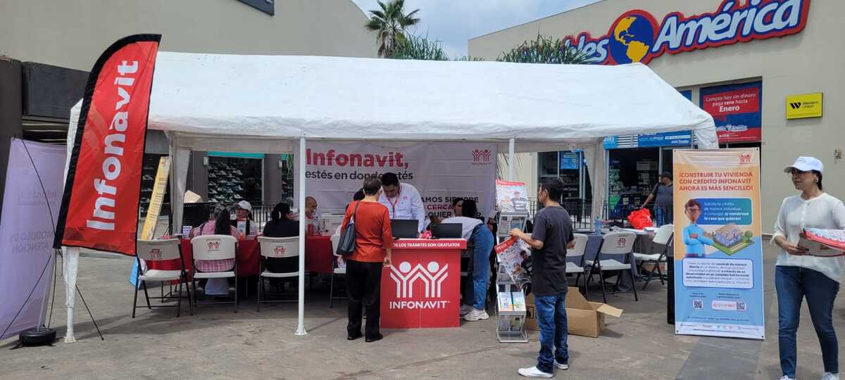 Campaña  Infonavit estés donde estés. (Usi Toledo)