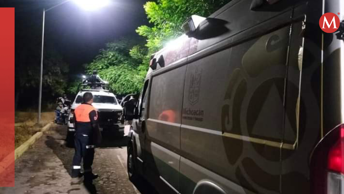 El hombre lesionado es atendido en el Hospital Regional de Apatzingán. | Especial