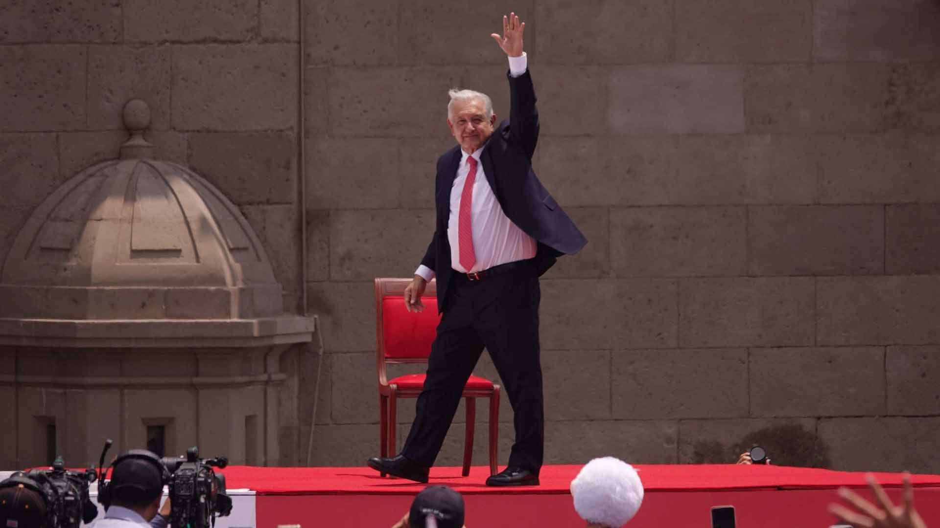 AMLO indica que la economía de México y el presupuesto mejoró en su sexenio