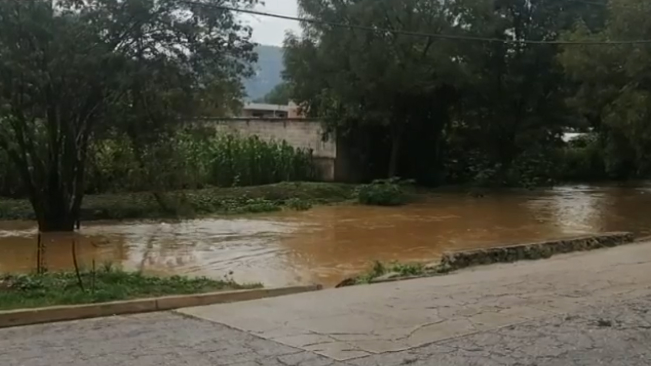 Viviendas se ven afectadas por lluvias intensas en Chiapas