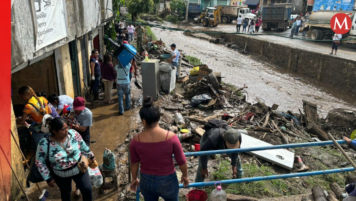 Varias casas resultaron afectadas por la inundación en Tejupilco, Foto: (Especial)