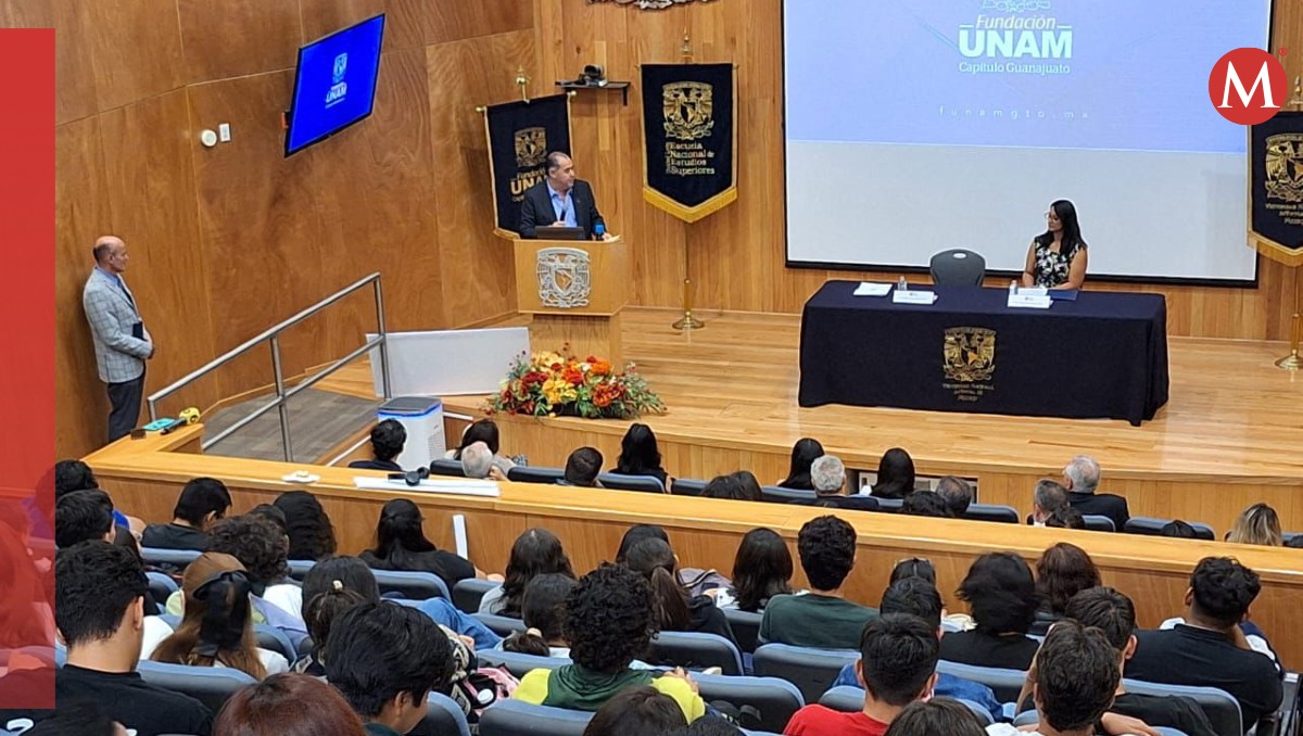 Fundación UNAM Guanajuato entrega mil becas a estudiantes en colaboración con Google