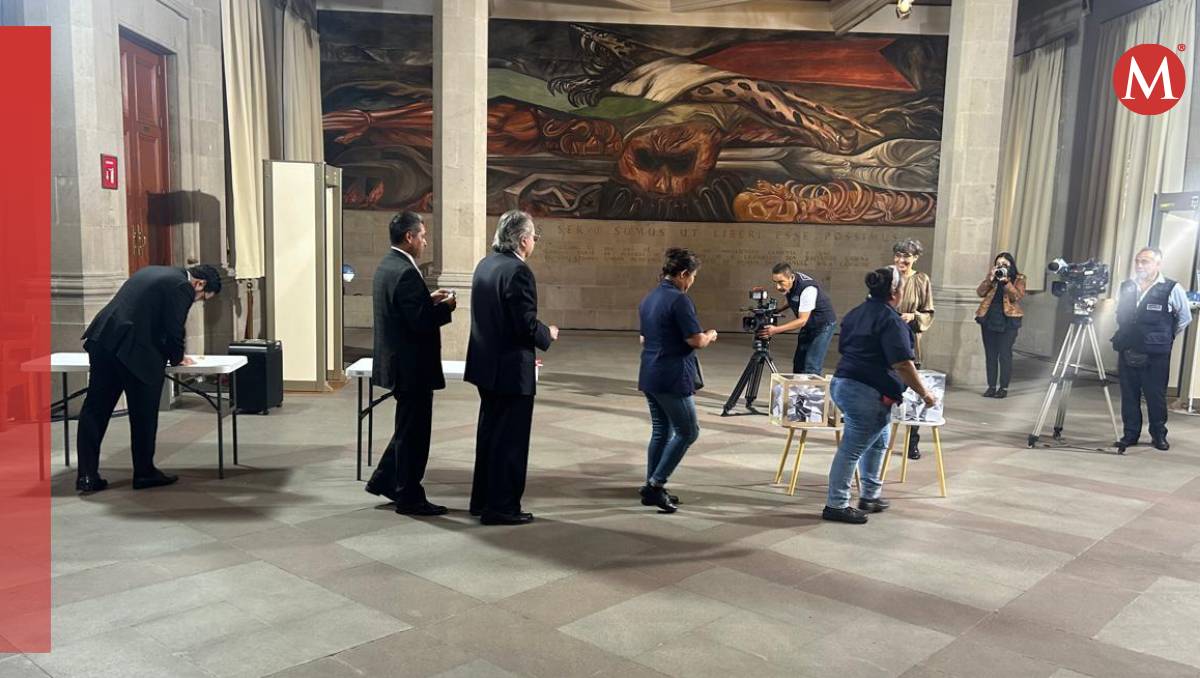 Los trabajadores del Alto Tribunal votan para ir a paro indefinido en protesta contra la reforma judicial (Rubén Mosso)