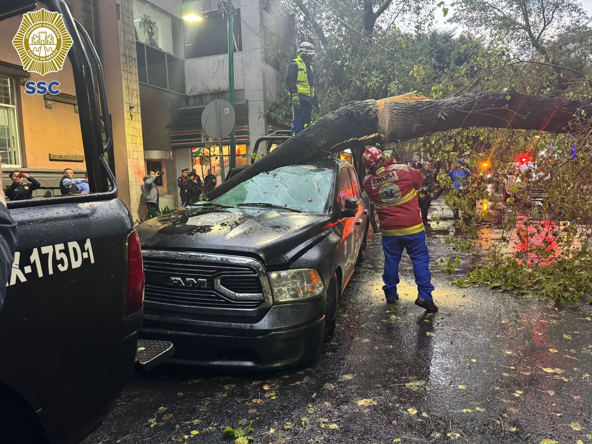 El desastre ocurrió por las fuertes lluvias en la capital del país.
