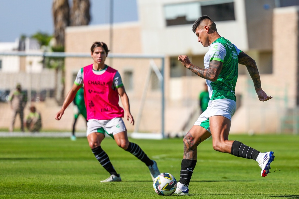 Santos Laguna en entrenamientos. | Especial