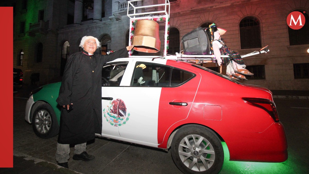 Conductor decora su taxi para las fiestas patrias en Tampico. (Yazmín Sánchez)