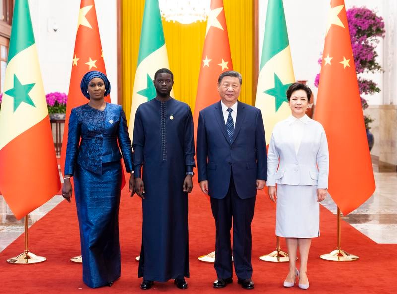 Xi Jinping, presidente de China, recibe a líderes africanos. | Foto: Especial