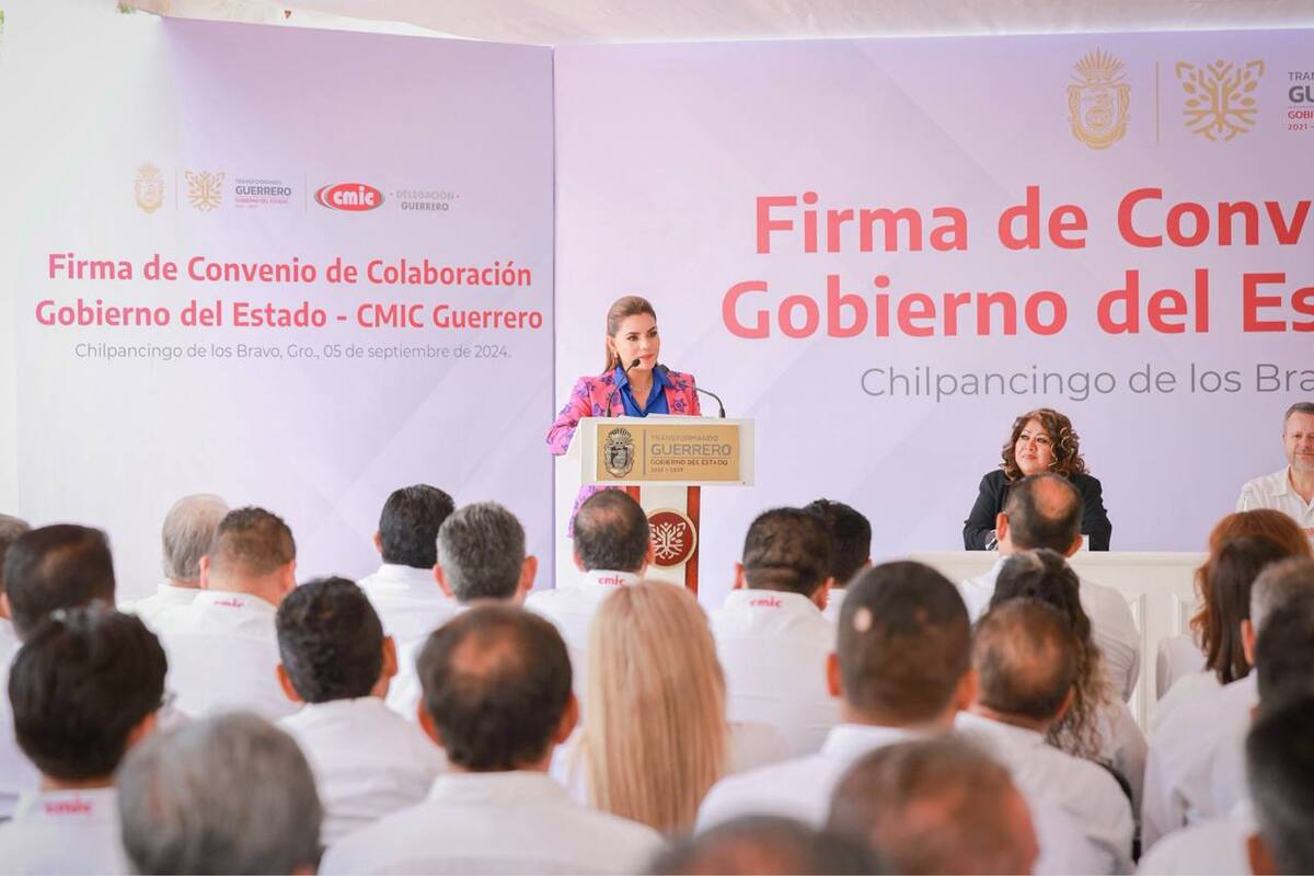 Evelyn Salgado afirmó que el combate a la corrupción ha permitido llevar desarrollo y bienestar a Guerrero  Foto: Especial