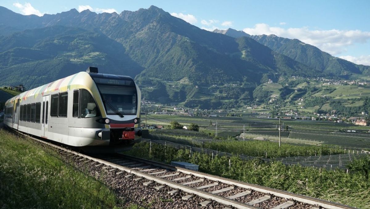 El paquete fiscal 2024 tiene en su apartado una inversión para los dos trenes. Especial