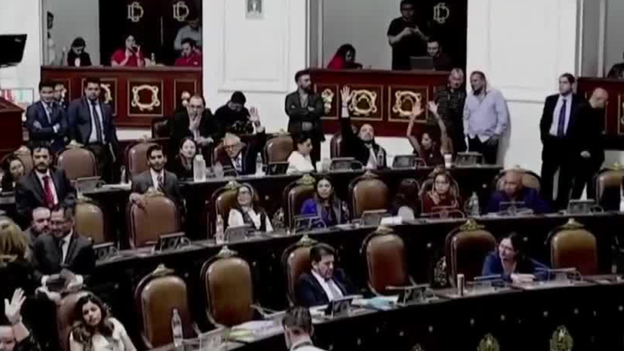 "Una violación a la ley": Elizabeth Mateos sobre jueces que pararon la discusión de la reforma al PJ