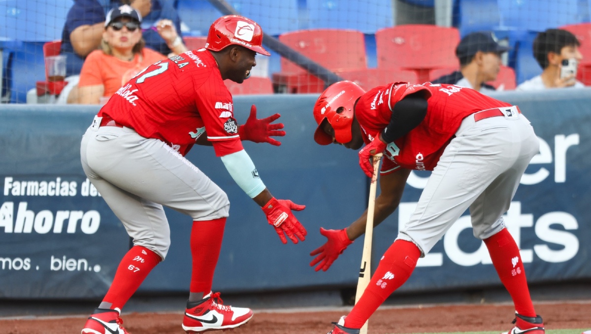 Diablos Rojos vence a Sultanes en el Juego 3 de la Serie del Rey 2024 (Roberto Alanís)