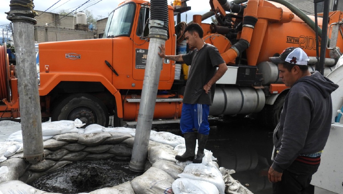 Mantienen un cuerpo para atender riesgos por inundaciones en Chalco. Foto: (Especial)