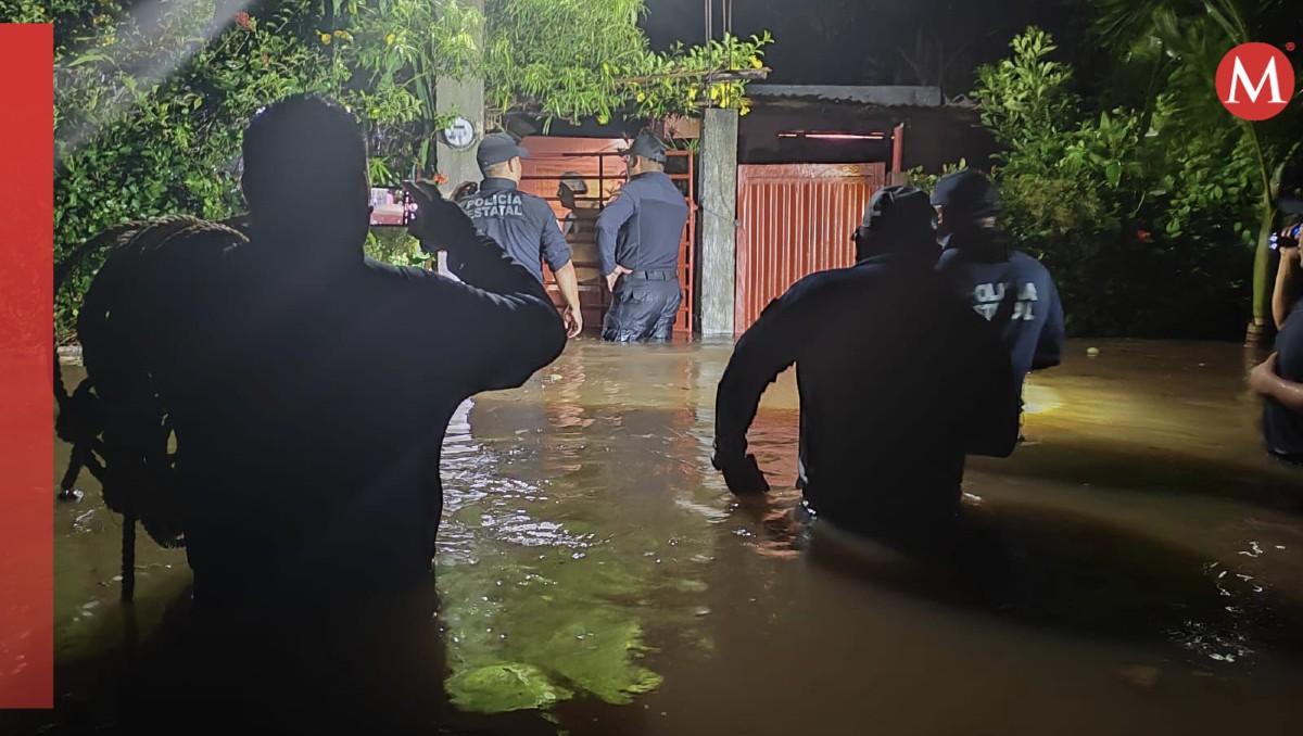 El nivel del agua creció y afectó a decenas de familias en Veracruz. | Especial