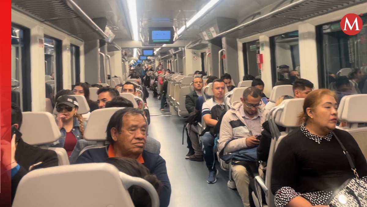 Usuarios están contentos con la estación Santa Fe del Tren Interurbano. Foto: (Mellissa López)