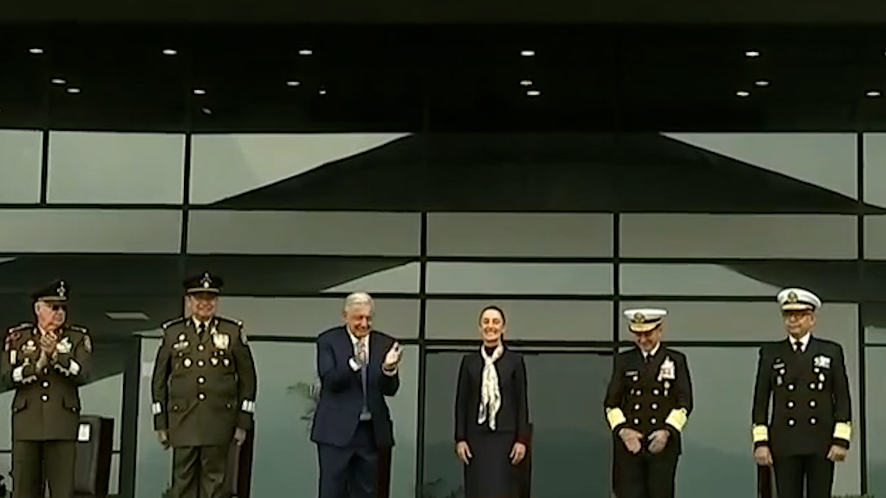 AMLO y Sheinbaum dan mensaje a integrantes de las Fuerzas Armadas