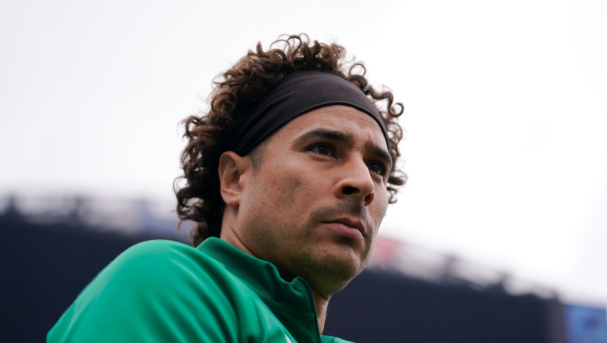Guillermo Ochoa avisa a Javier Aguirre que quiere estar en el próximo Mundial (Imago7)