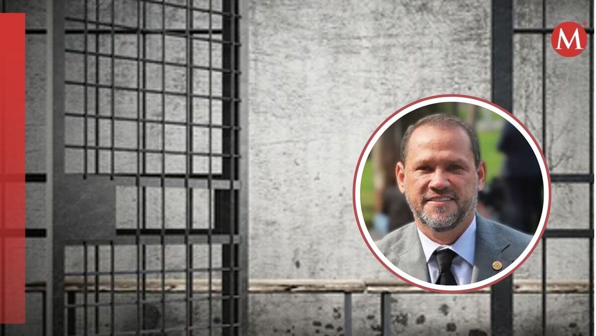 El padre del senador de MC fue detenido en la madrugada del día que se sesionó en el Senado.