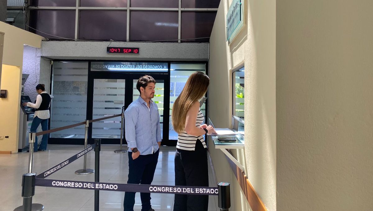Paola Chapa, funcionaria adscrita de la Consejería Jurídica del Estado, dejó los vetos correspondientes | Kevin Recio