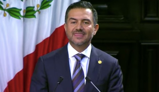 Senador Miguel Ángel Yunes del PAN.