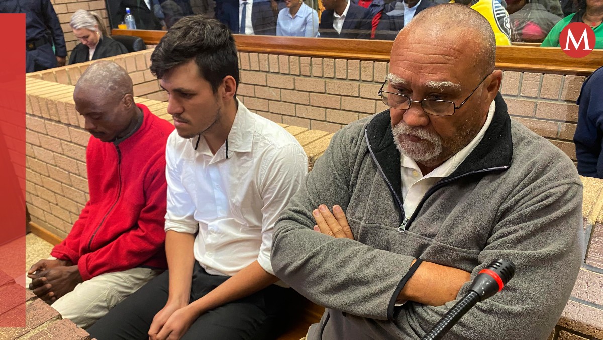 Los sospechosos permanecerán detenidos hasta que termine el juicio. | AP