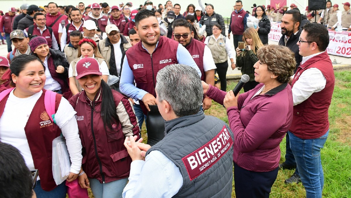 Delfina Gómez mantiene el apoyo a las familias de Chalco que resultaron afectadas. Foto: (Especial)