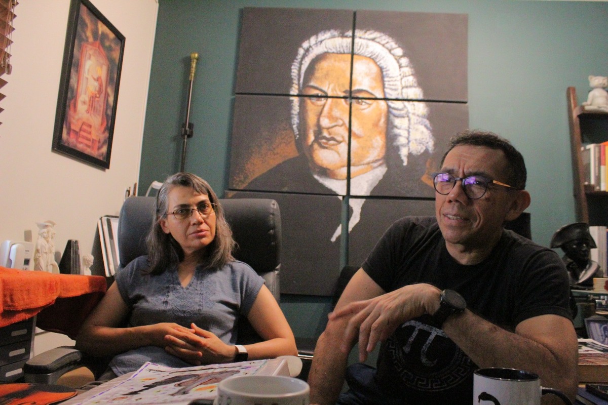 Linda Haro y Miguel Angel Garcia de la Orquesta Filarmonica DIME. | Roberto Amaya