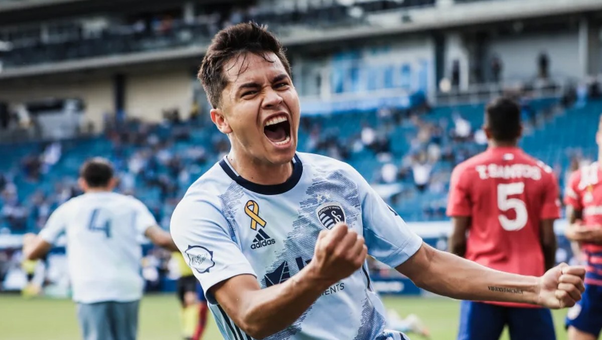 MLS rescinde el contrato del colombiano Felipe Hernández por apuestas (Sporting Kansas City)
