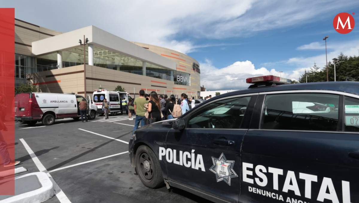 Balacera registrada el martes en la plaza comercial de Galerías Toluca se trató de un ataque directo hacia un hombre. Foto: Tania Contreras