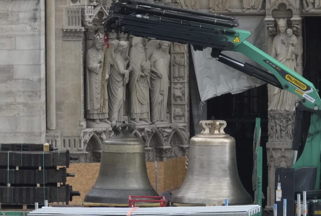 Notre Dame recibe campanas tras incendio 2019. (Foto: AP)