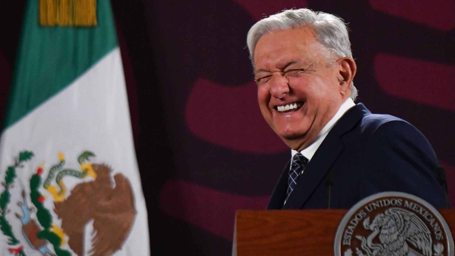 Banda MS tocará en el Zócalo antes y después del Grito de Independencia: AMLO