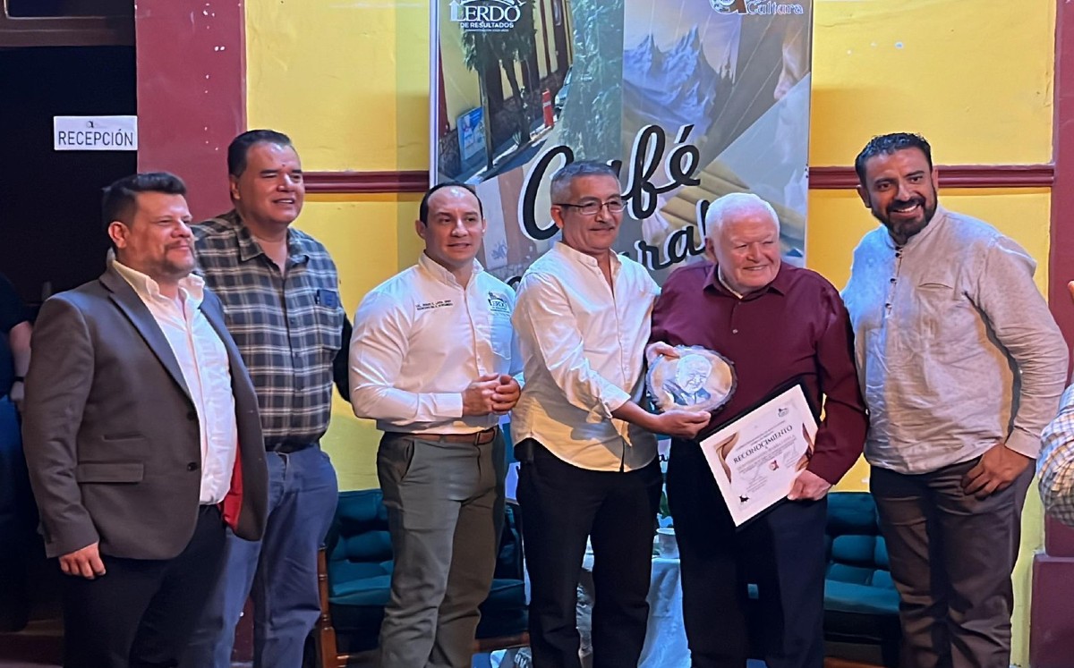 Homenaje en Lerdo. l Especial