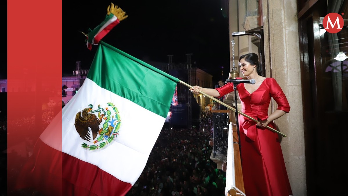 Alejandra Gutiérrez da el Grito de Independencia en León