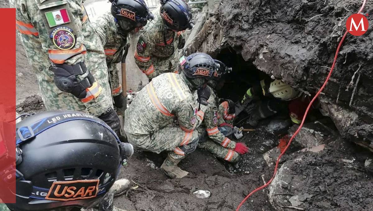 Elementos del Ejército Mexicano realizan labores de rescate en Jilotzingo (Cuartoscuro)