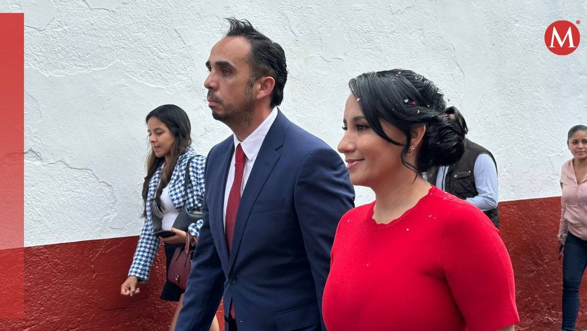 Michelle Núñez Ponce, presidenta municipal de Valle de Bravo, encabezó y recorrió las calles del "Pueblo Mágico". Especial