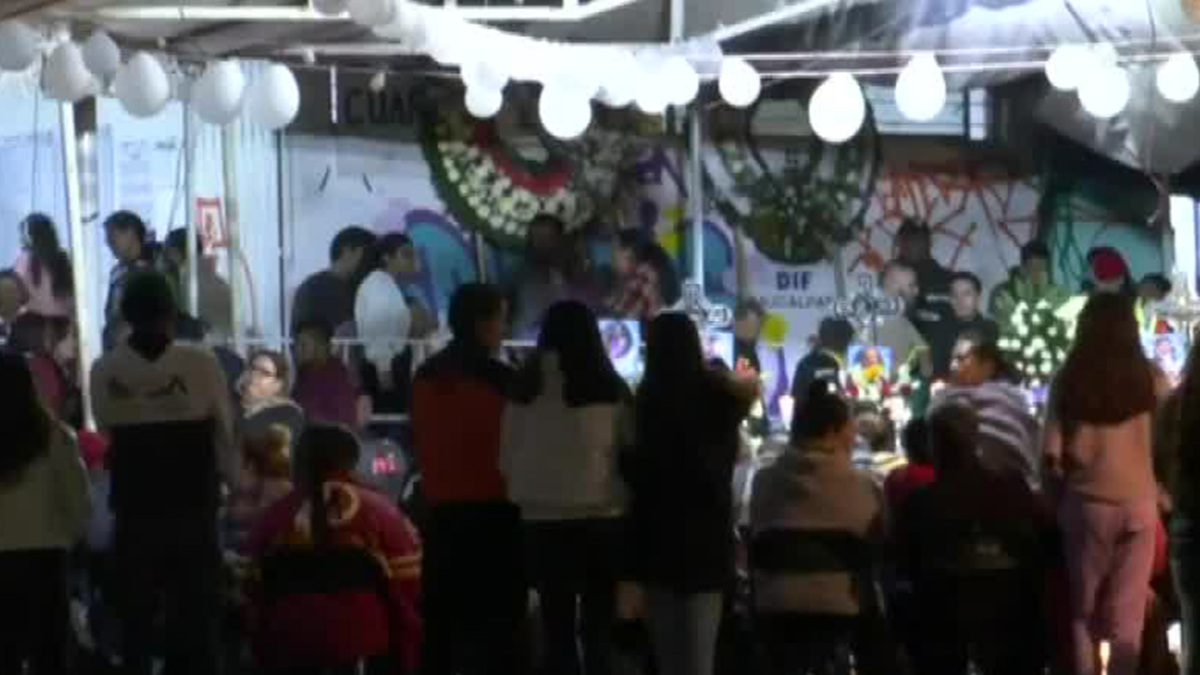 Dan el último adiós a las víctimas del deslave en Jilotzingo, Estado de México