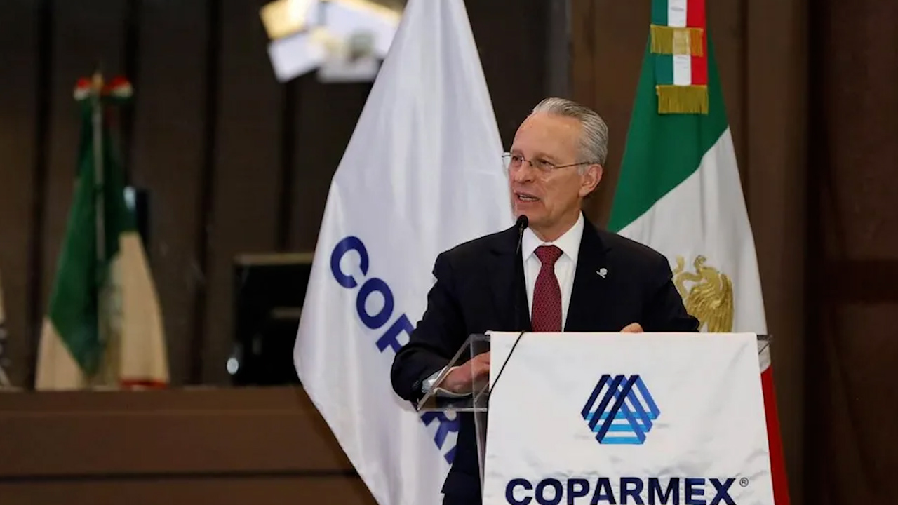 Preocupa a Coparmex que Morena y aliados pasen "aplanadora" con 17 reformas más