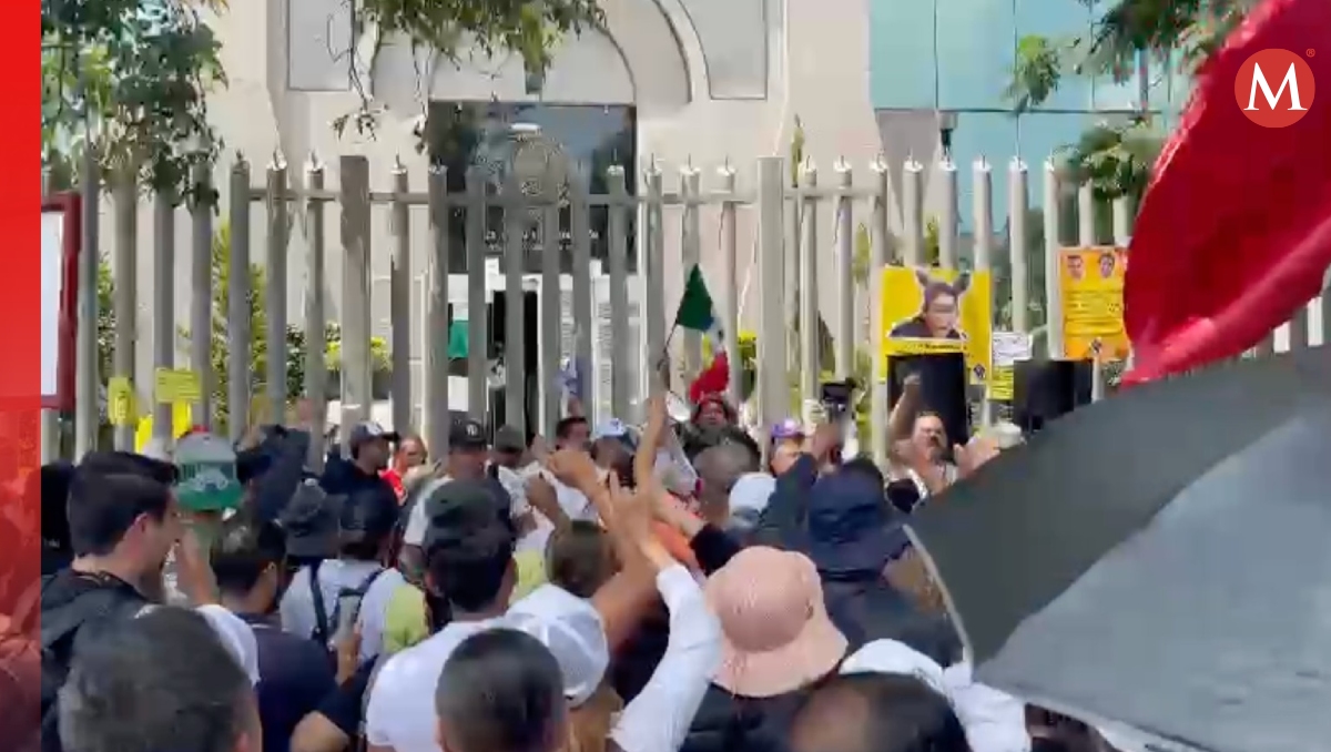 300 trabajadores del PJF protestan en contra de la reforma judicial (Especial)