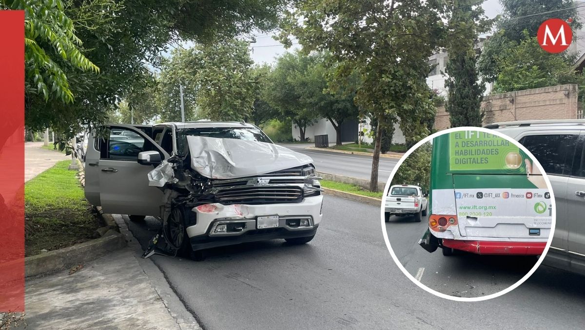 Accidente vial entre camioneta y camión en avenida Alfonso Reyes / Ángel Mercado.